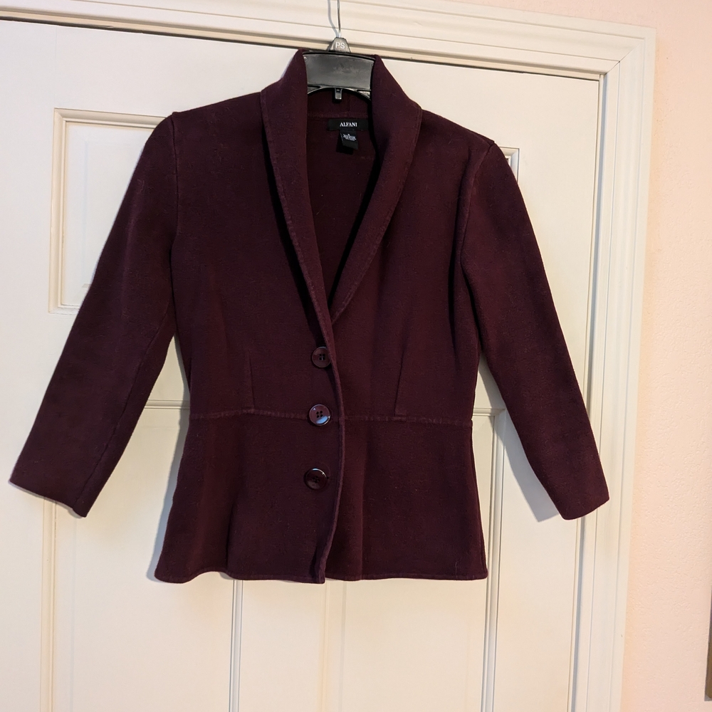 Women's Burgundy Jacket
